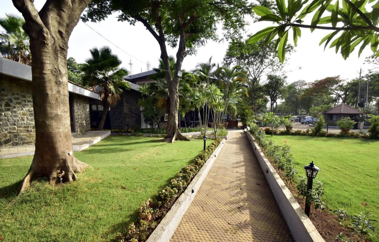Caves County Resort Malegaon Luaran gambar