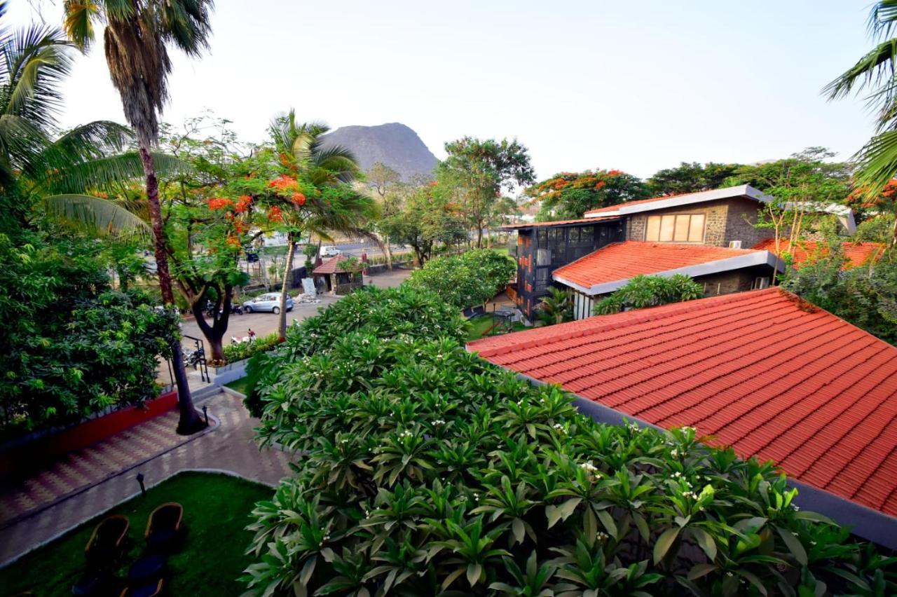 Caves County Resort Malegaon Luaran gambar