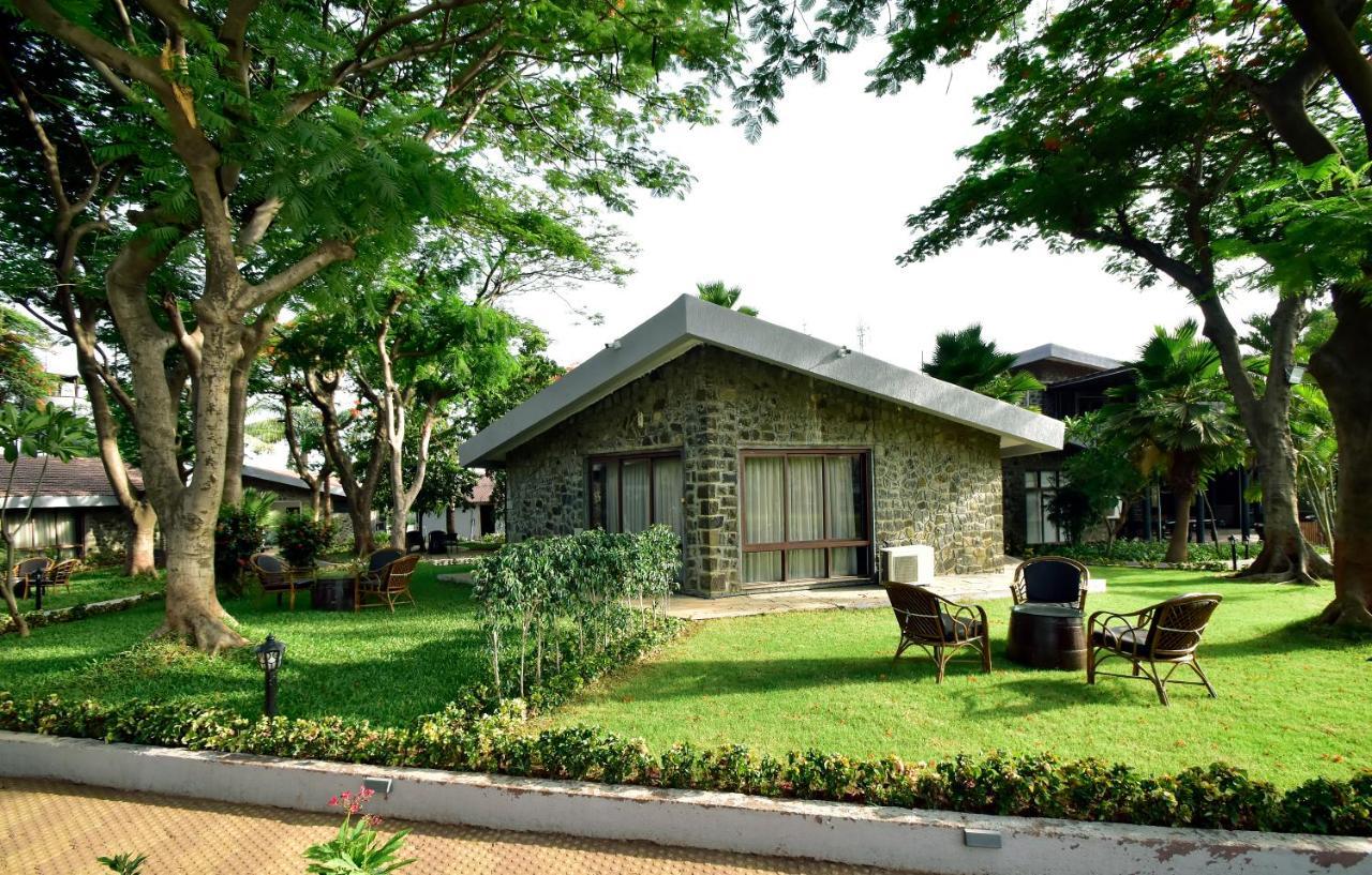 Caves County Resort Malegaon Luaran gambar